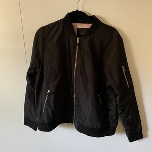 Lane Bryant black bomber jacket with zipper pockets women's size 14/16